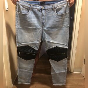 Fashion Nova - Speak The Truth Biker Skinny jeans - light wash Size 42